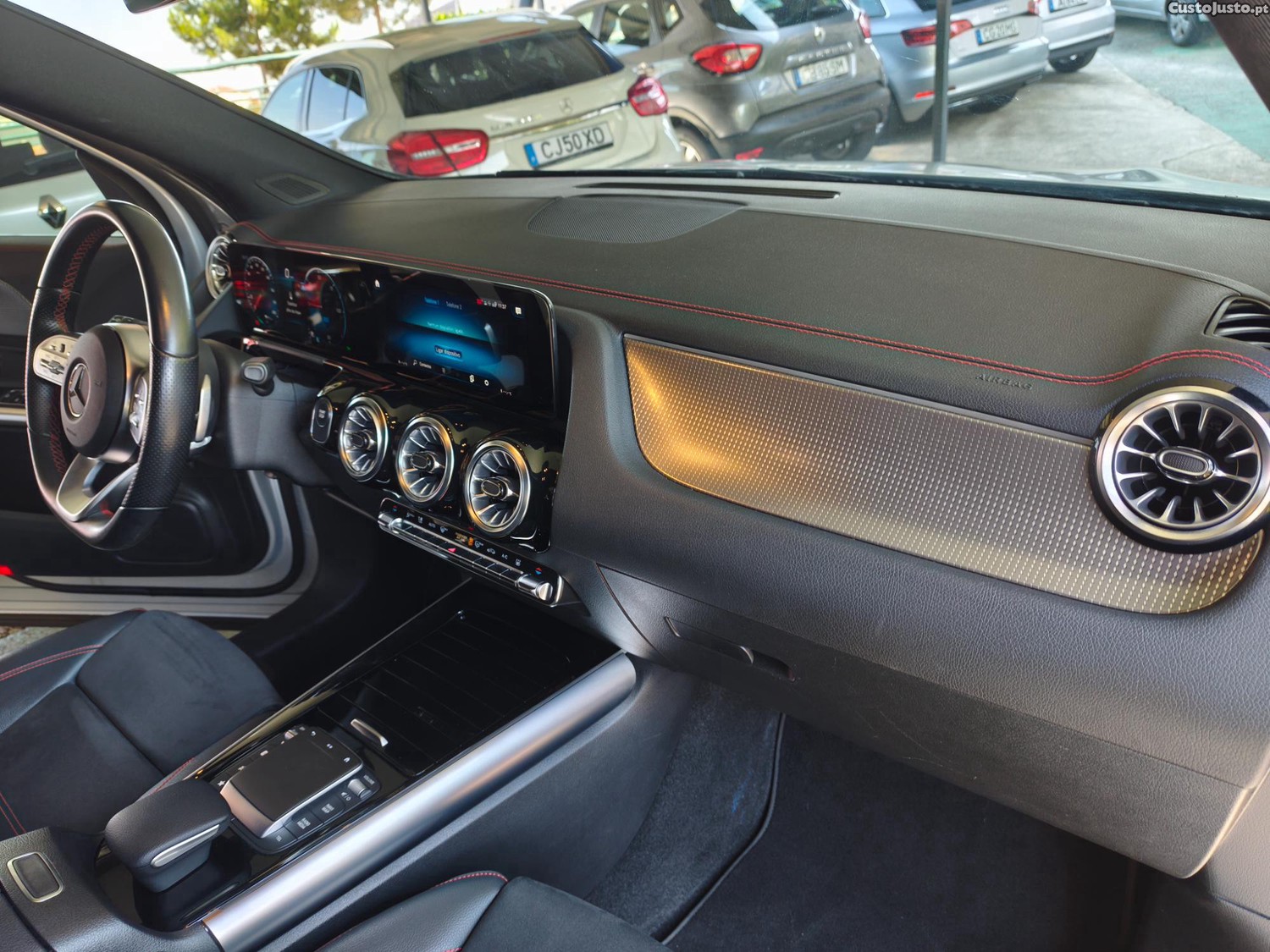 Mercedes-Benz EQA AMG Line — fotografia 7