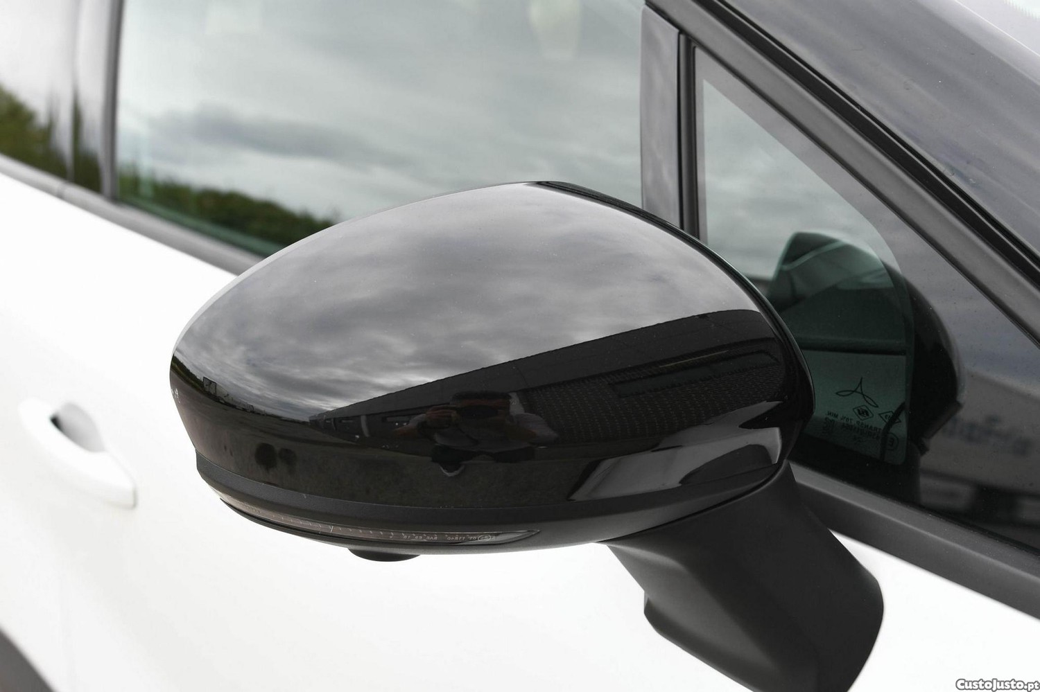 Renault Captur 1.0 TCe Techno — fotografia 3