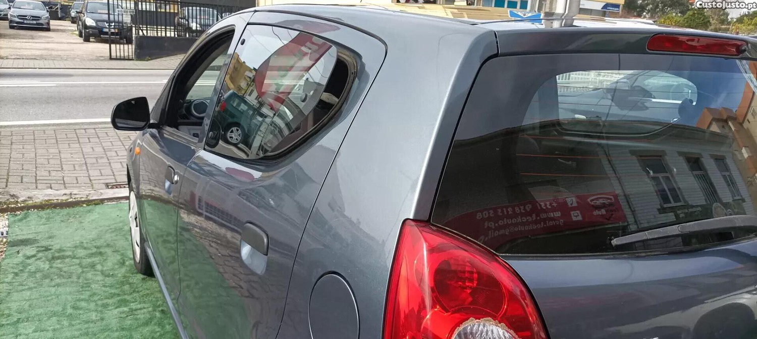 Suzuki Alto 1.0 GL Style (2011-2013) — fotografia 16
