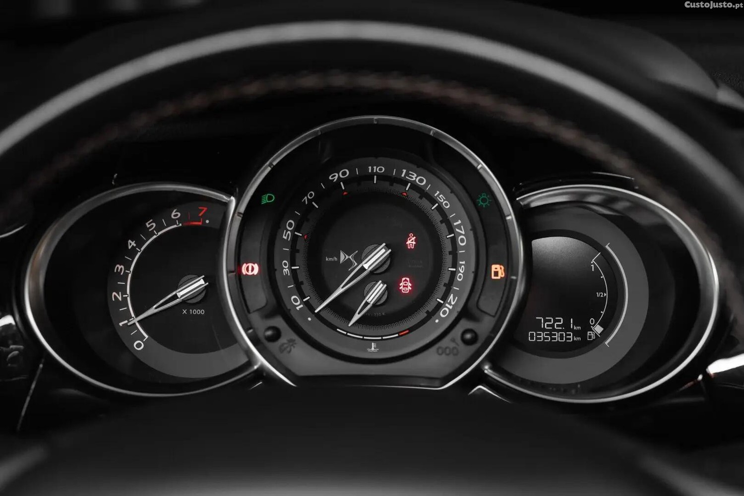 DS 3 3 1.2 PureTech Sport Chic — fotografia 10