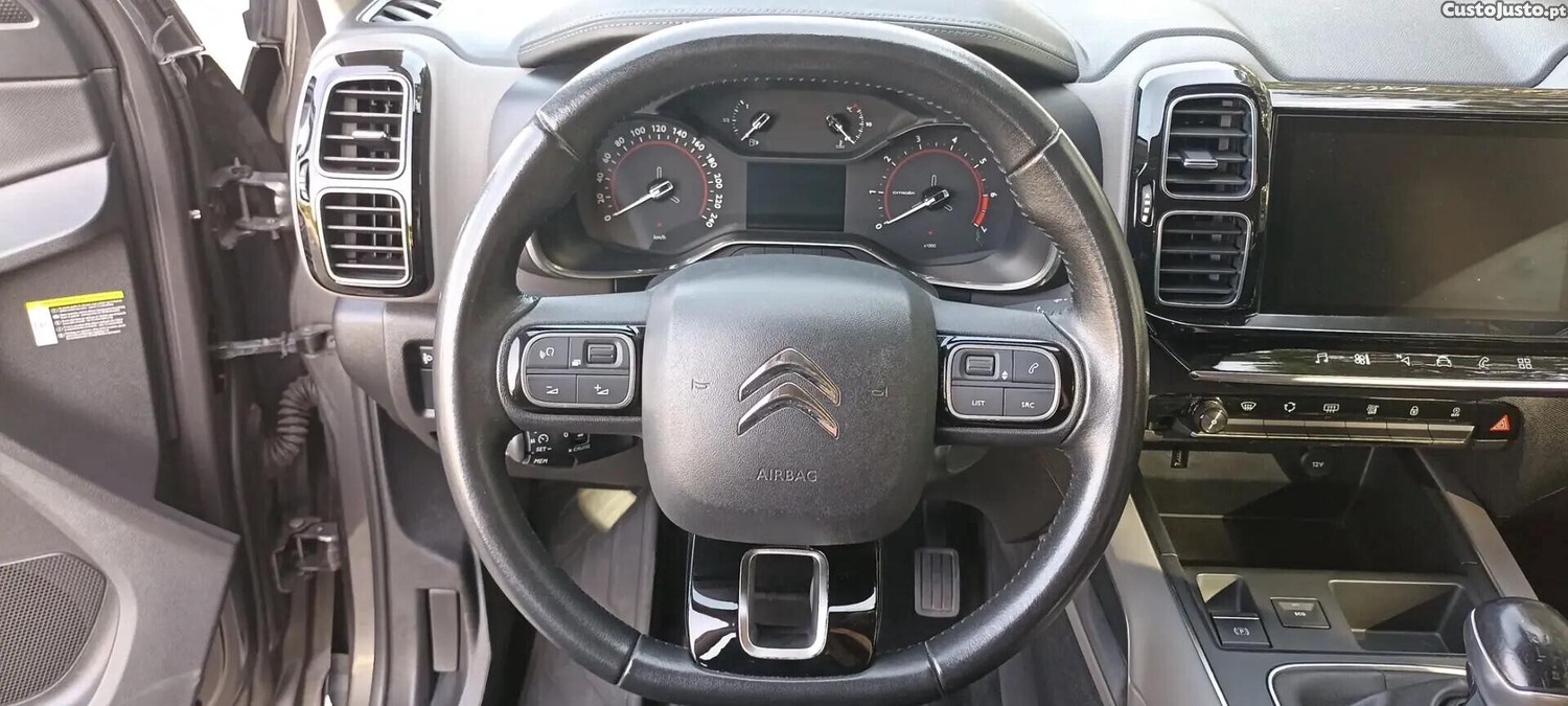 Citroën C5 Aircross BlueHDI 130 S&S LIVE — fotografia 5