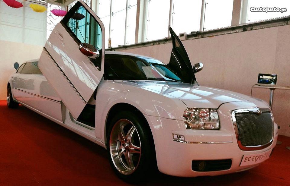 Chrysler 300 C Limousine — fotografia 4