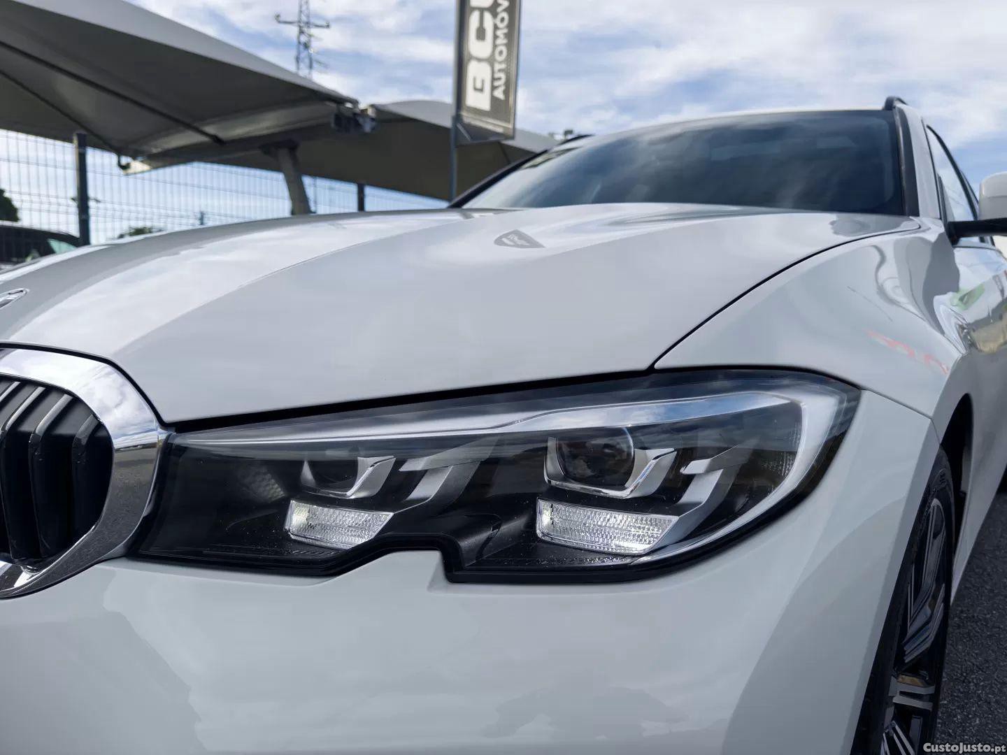 BMW 320 D line sport auto — fotografia 18