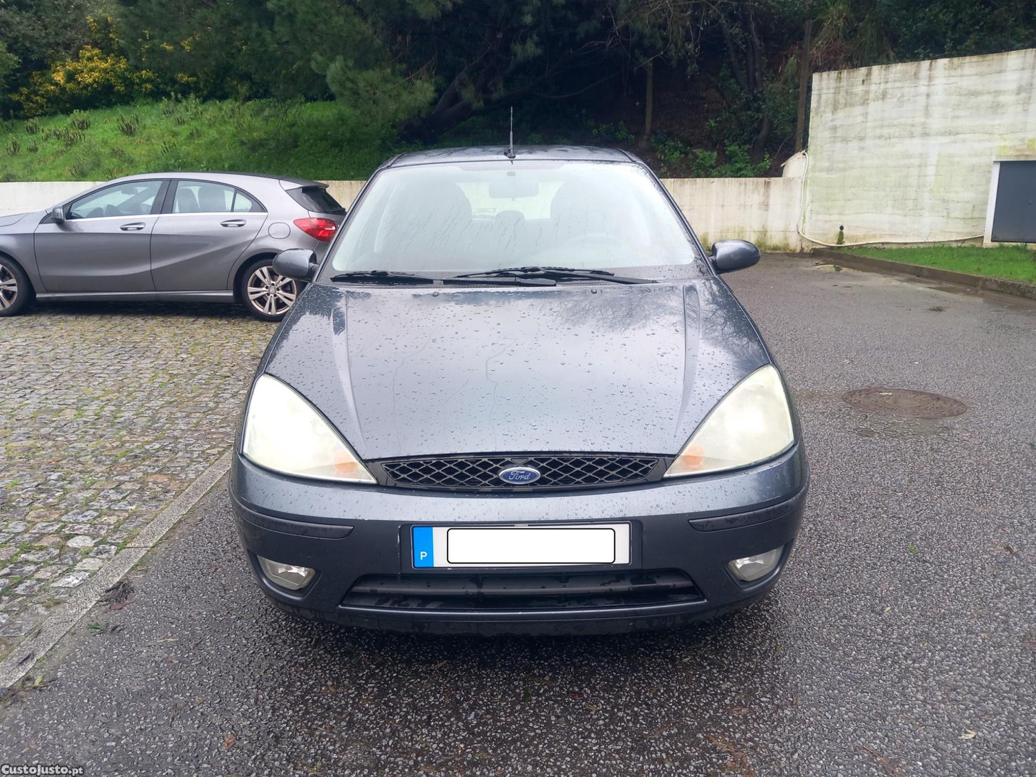 Ford Focus 1.4 Ambiente — fotografia 16