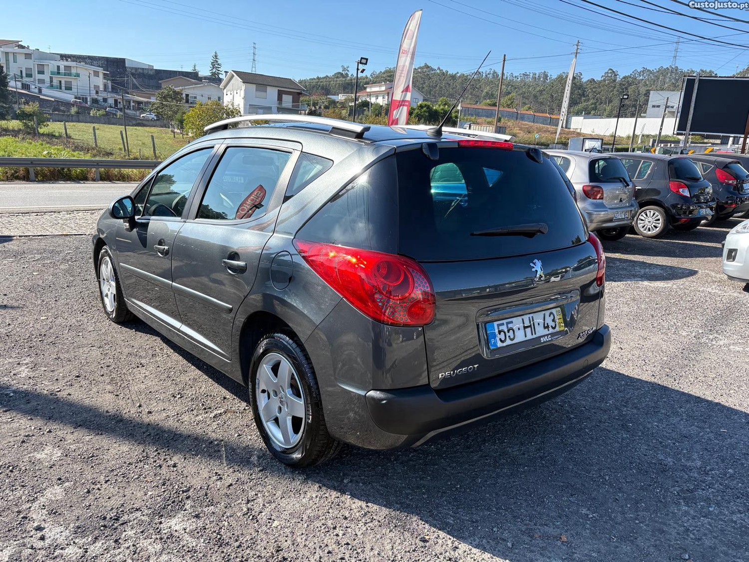 Peugeot 207 1.4 Sport — fotografia 21