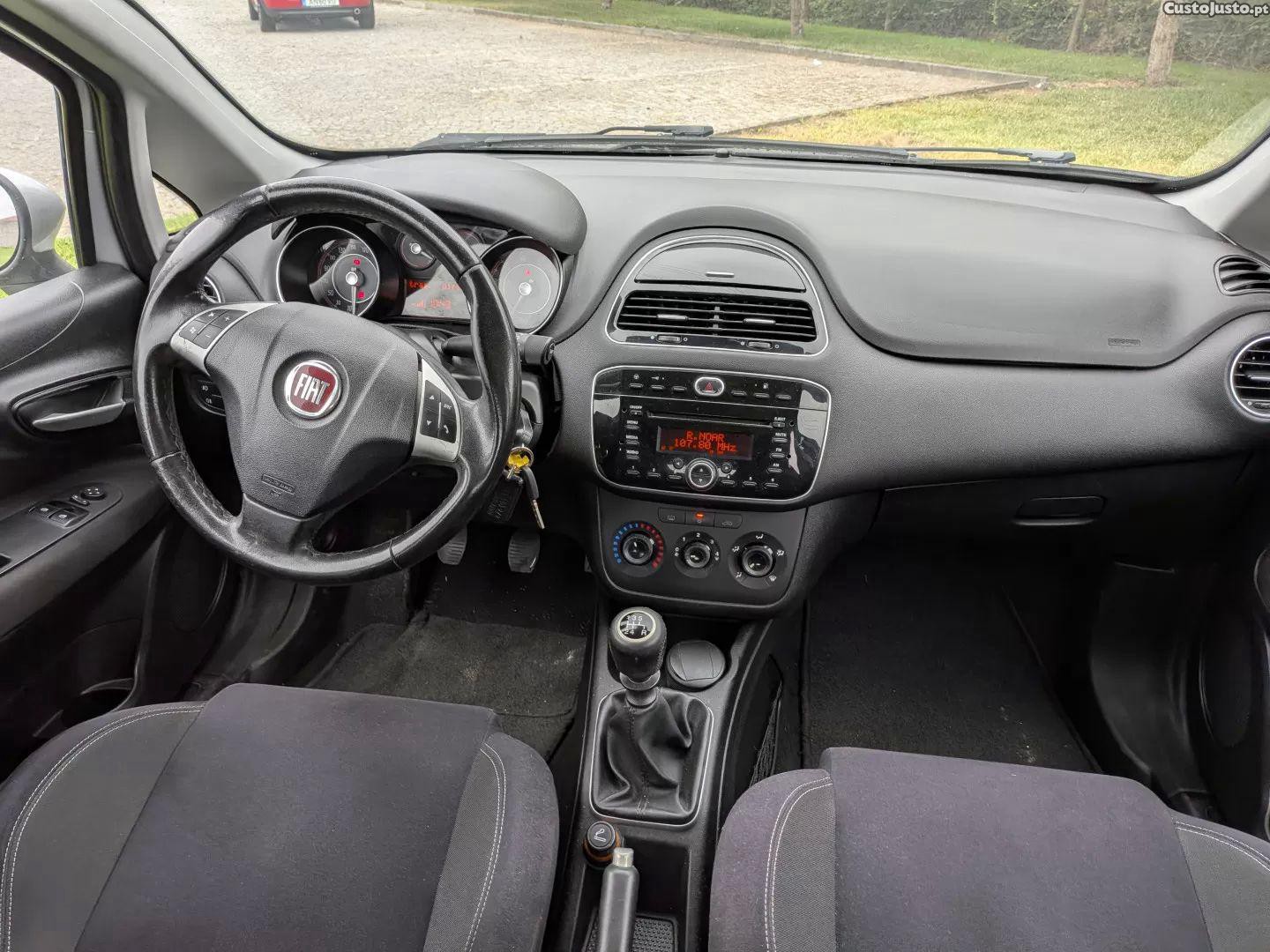 Fiat Punto 1.4 lounge gpl — fotografia 8