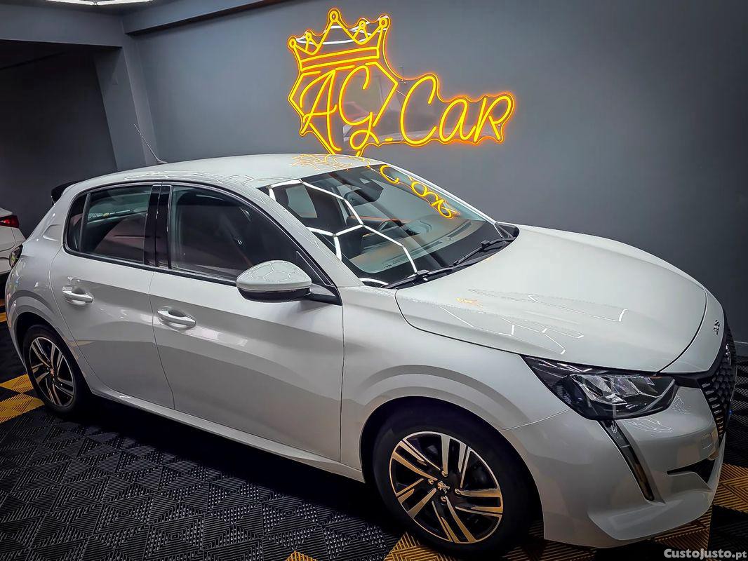 Peugeot 208 1.2 PureTech Allure Pack EAT8 — fotografia 8