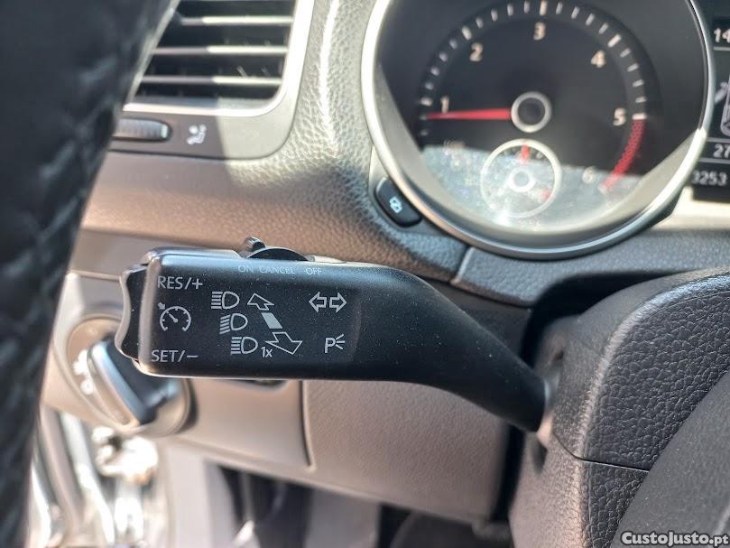 Volkswagen Golf 1.6 tdi 105cv Comfortline — fotografia 4