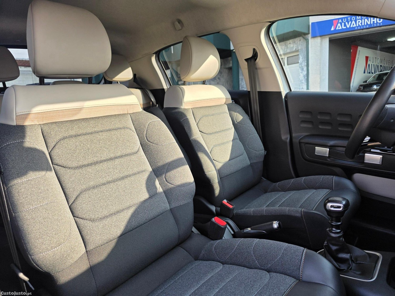 Citroën C3 1.2 PureTech Shine — fotografia 6