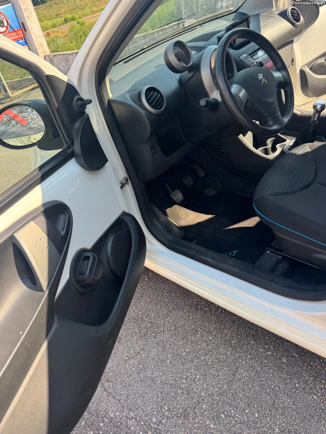 Peugeot 107 C/ GPS — fotografia 6