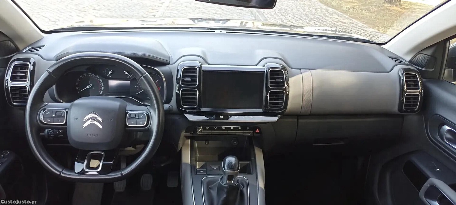 Citroën C5 Aircross BlueHDI 130 S&S LIVE — fotografia 12