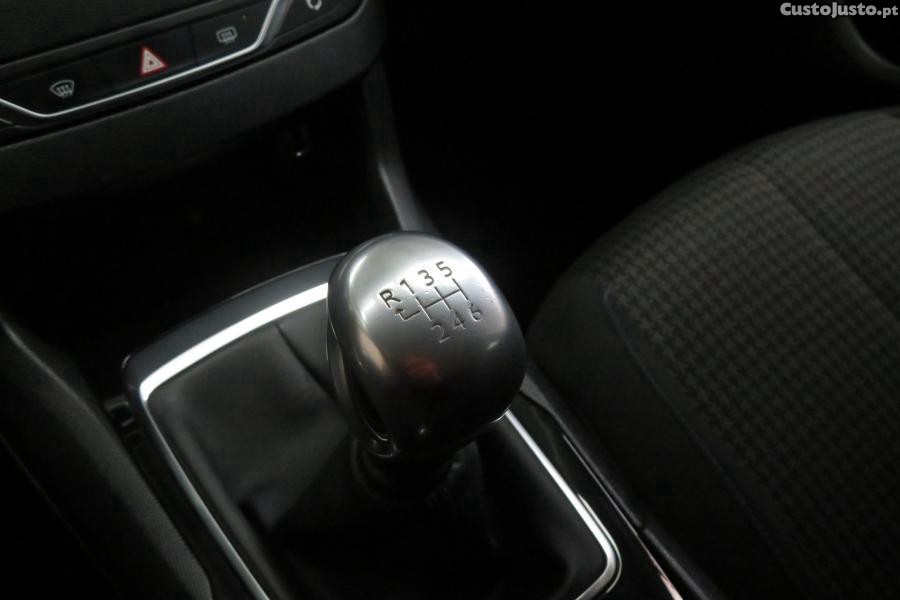 Peugeot 308 1.5 BlueHDi Style — fotografia 14