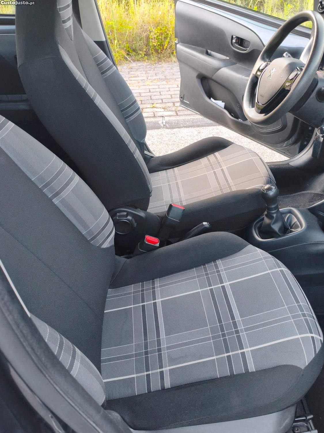 Peugeot 108 1.0 VTi — fotografia 6