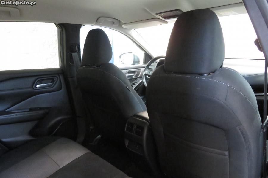 Nissan Qashqai 1.3 DIG-T N-Connecta — fotografia 3