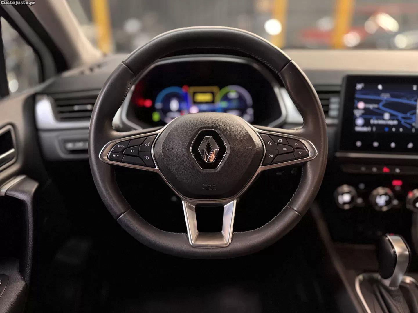 Renault Captur 1.6 e-tech plug-in intens — fotografia 14