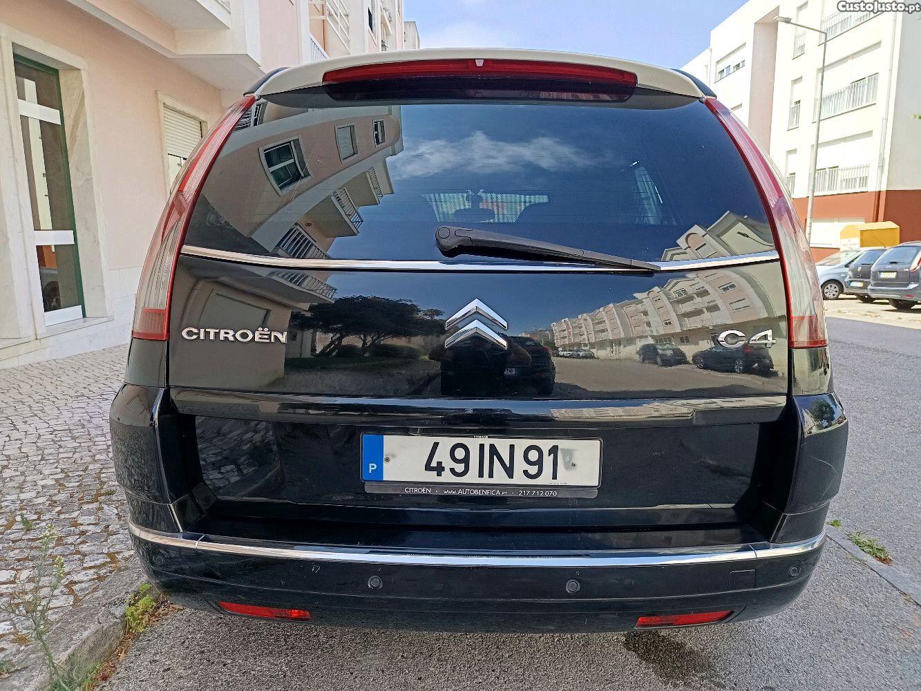 Citroën C4 Grand Picasso EXCLUSIVE 1.6hdi 109cv cxaut — fotografia 9