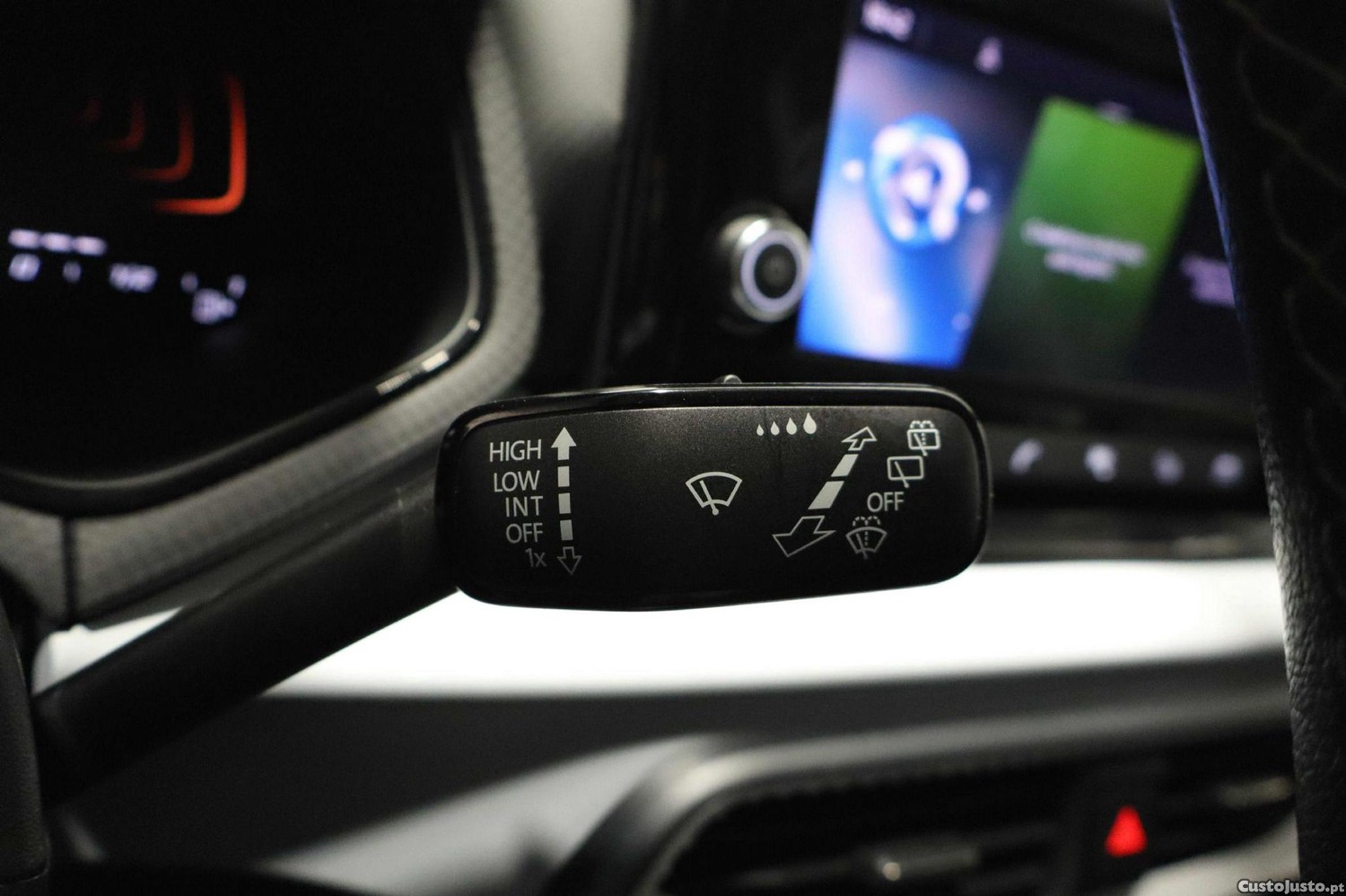 SEAT Arona 1.0 TSI Style — fotografia 3