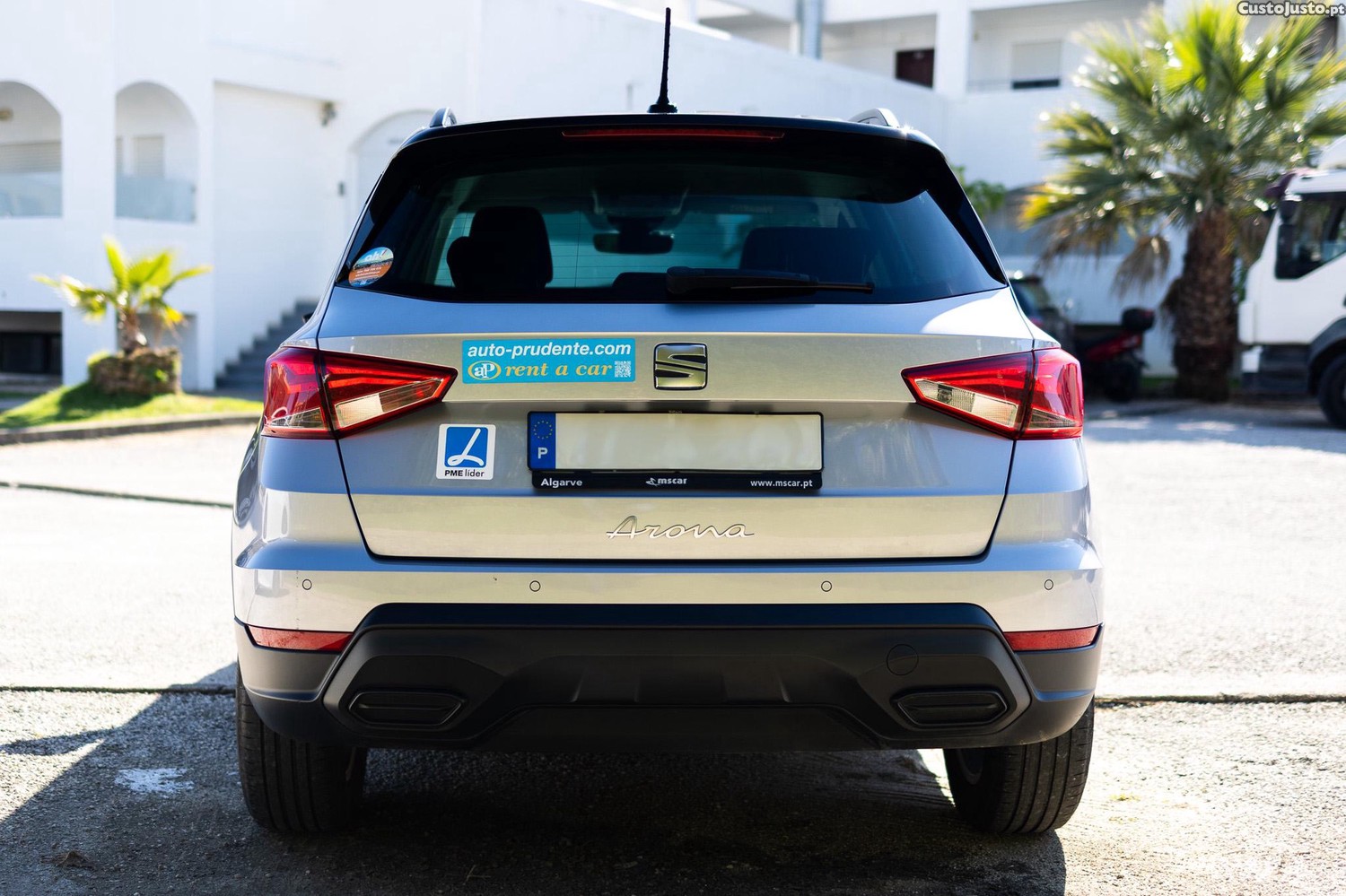 SEAT Arona 1.0 TSI Style Plus 5V 5P — fotografia 14