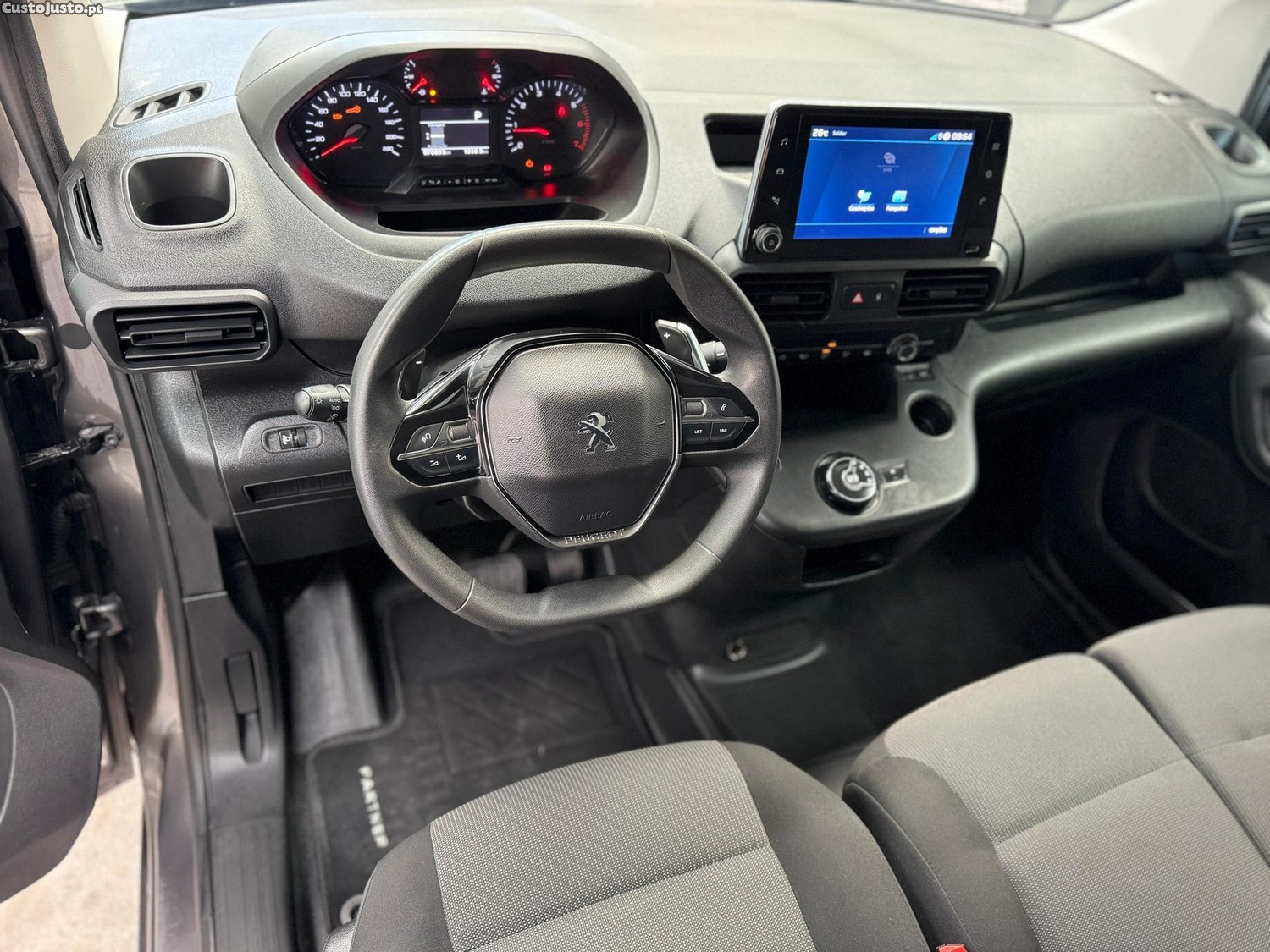 Peugeot Partner 1.5 BlueHDi Asphalt Standard EAT8 — fotografia 29