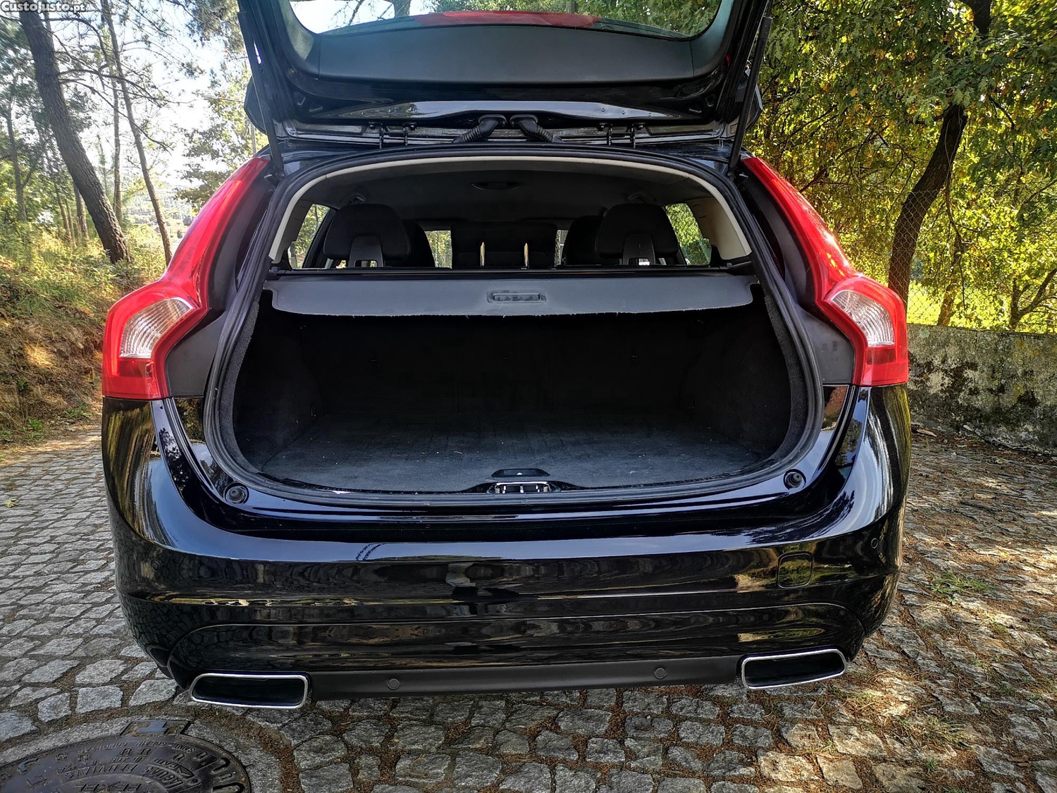 Volvo V60 2.0 D4 181CV MOMENTUM GEARTRONIC - FULL EXTRAS - C/ GARANTIA - COMO NOVA - "Preço Imbatível" - — fotografia 8