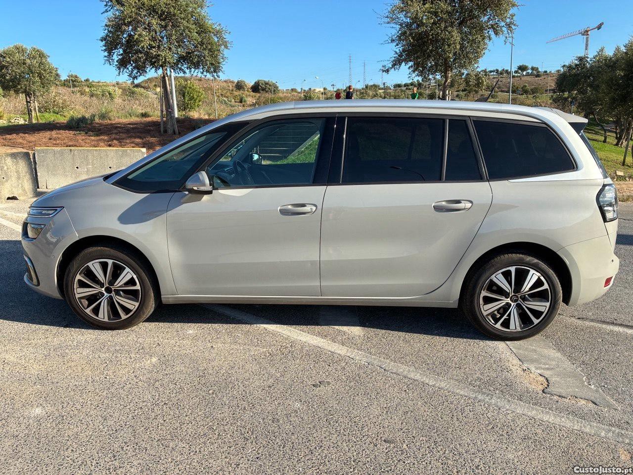 Citroën C4 Grand Picasso - 18 foto 2