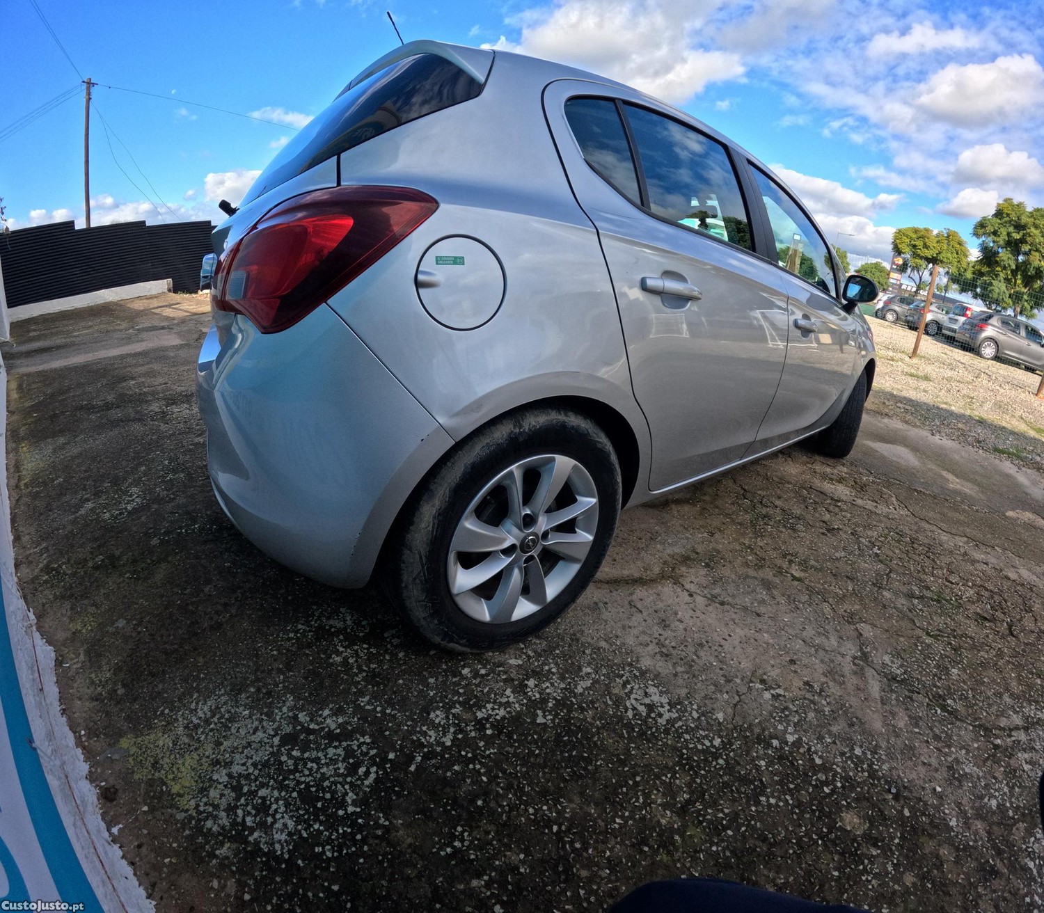Opel Corsa Edition 1.2 — fotografia 13