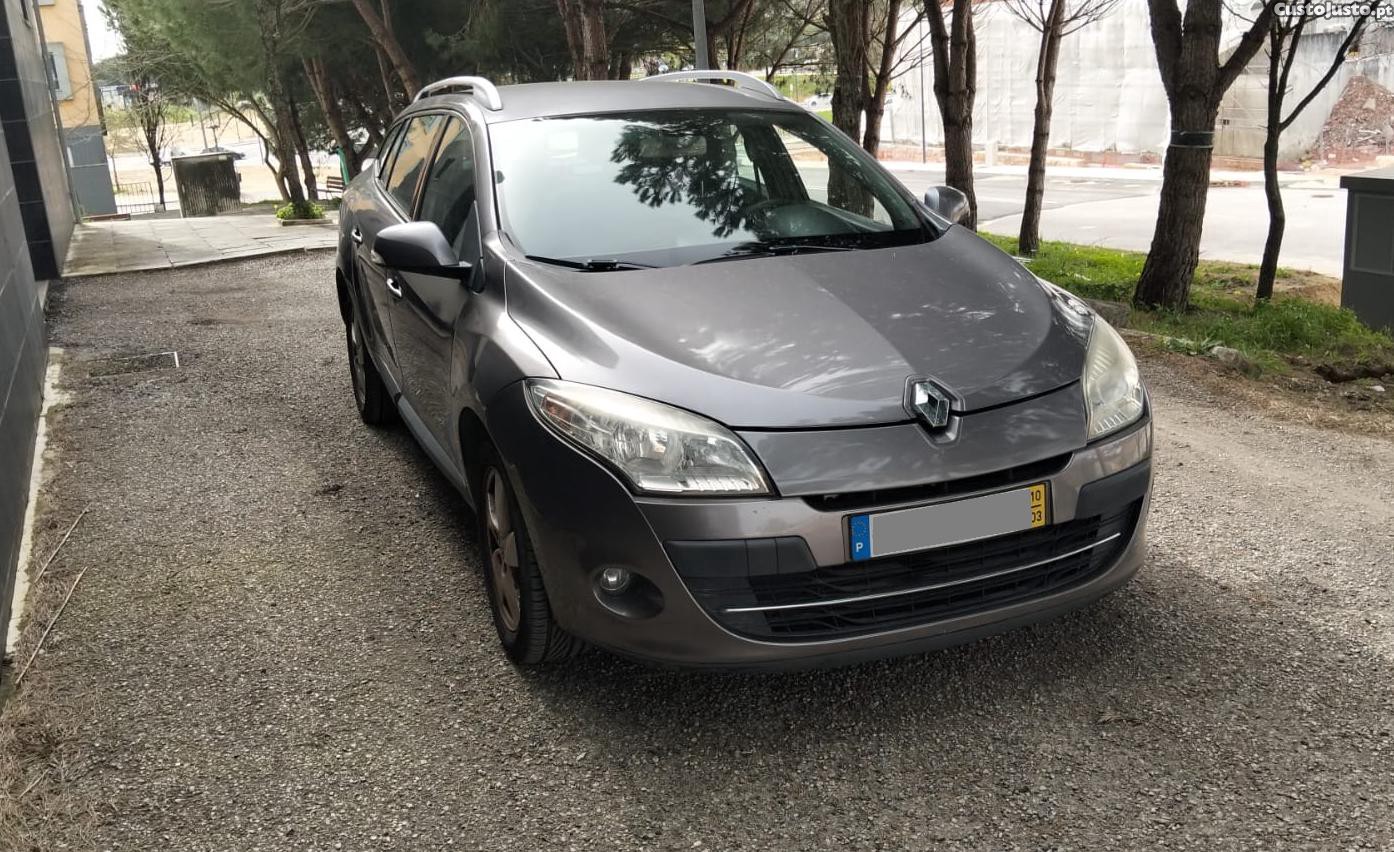 Renault Mégane Sports Tourer 1.5 DCi — fotografia 9