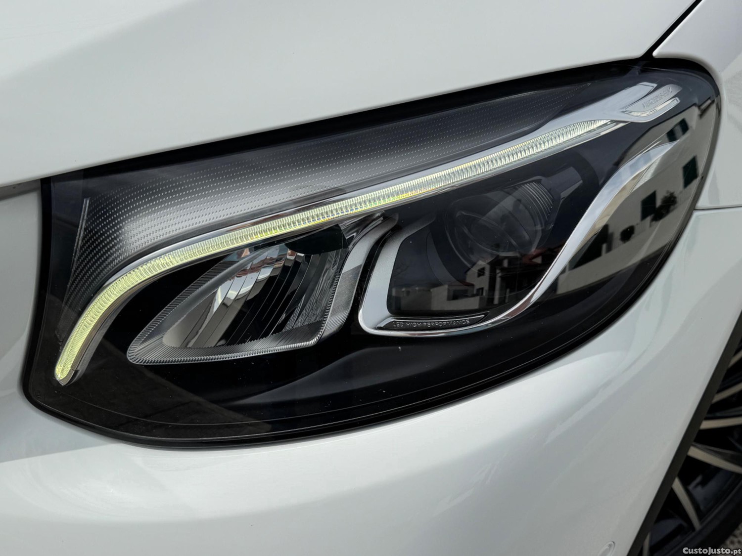 Mercedes-Benz GLC 250 Diesel 204CV Full AMG C/Novo Teto abrir Panorâmico — fotografia 15