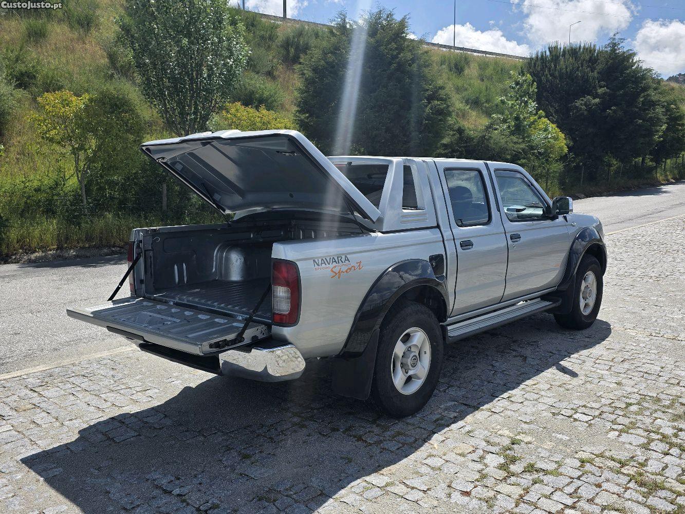 Nissan Navara 4x4 Sport — fotografia 7