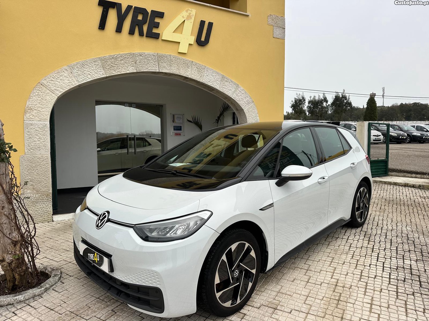 Volkswagen ID.3 Pro Performance Tech — fotografia 11
