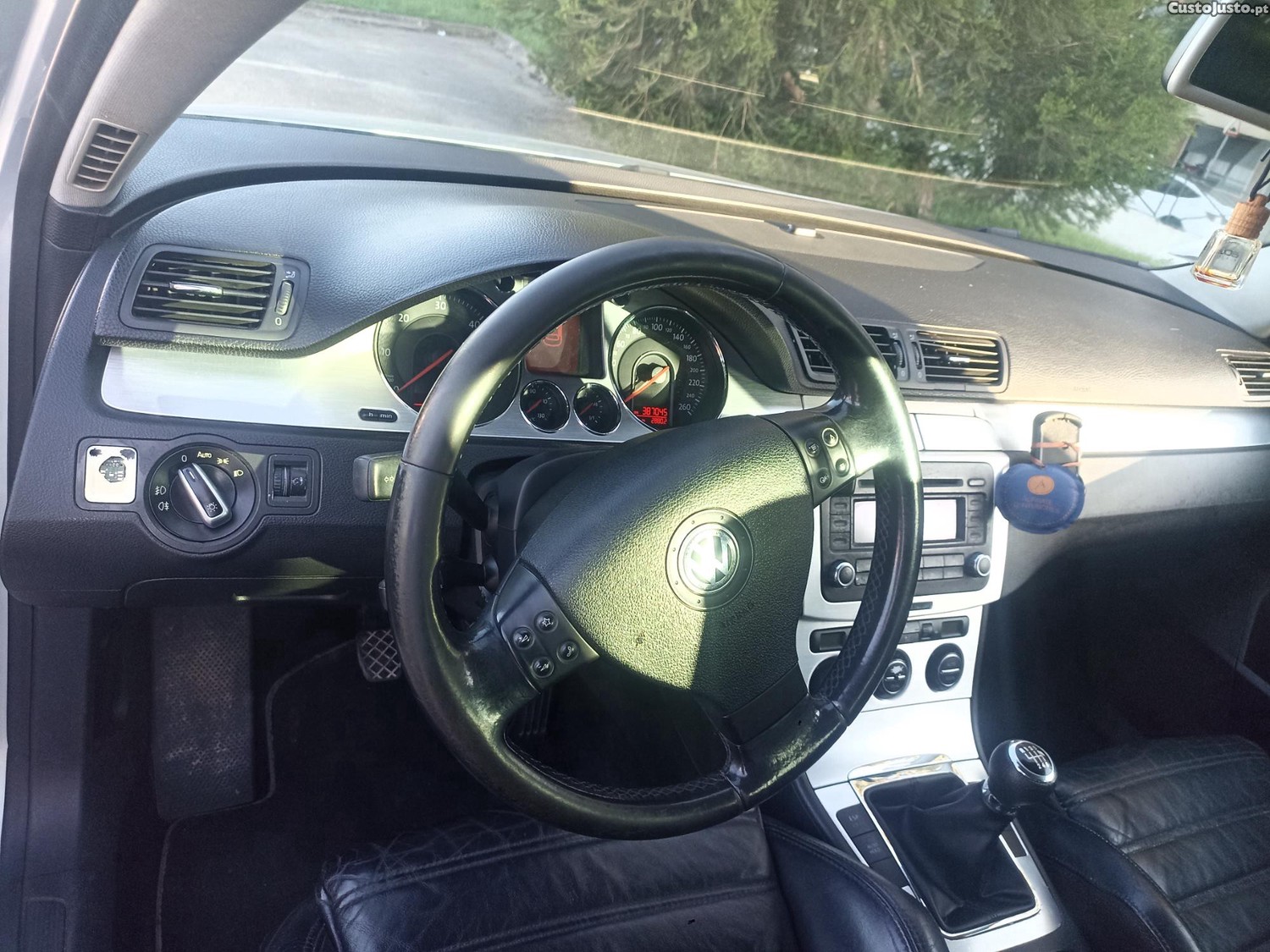 Volkswagen Passat Variant — fotografia 7