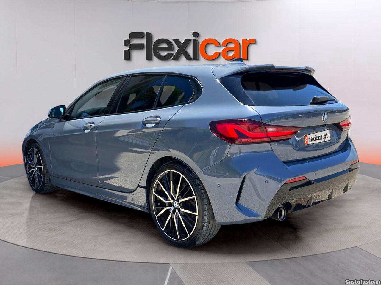 BMW 118 i Pack Desportivo M Auto — fotografia 17