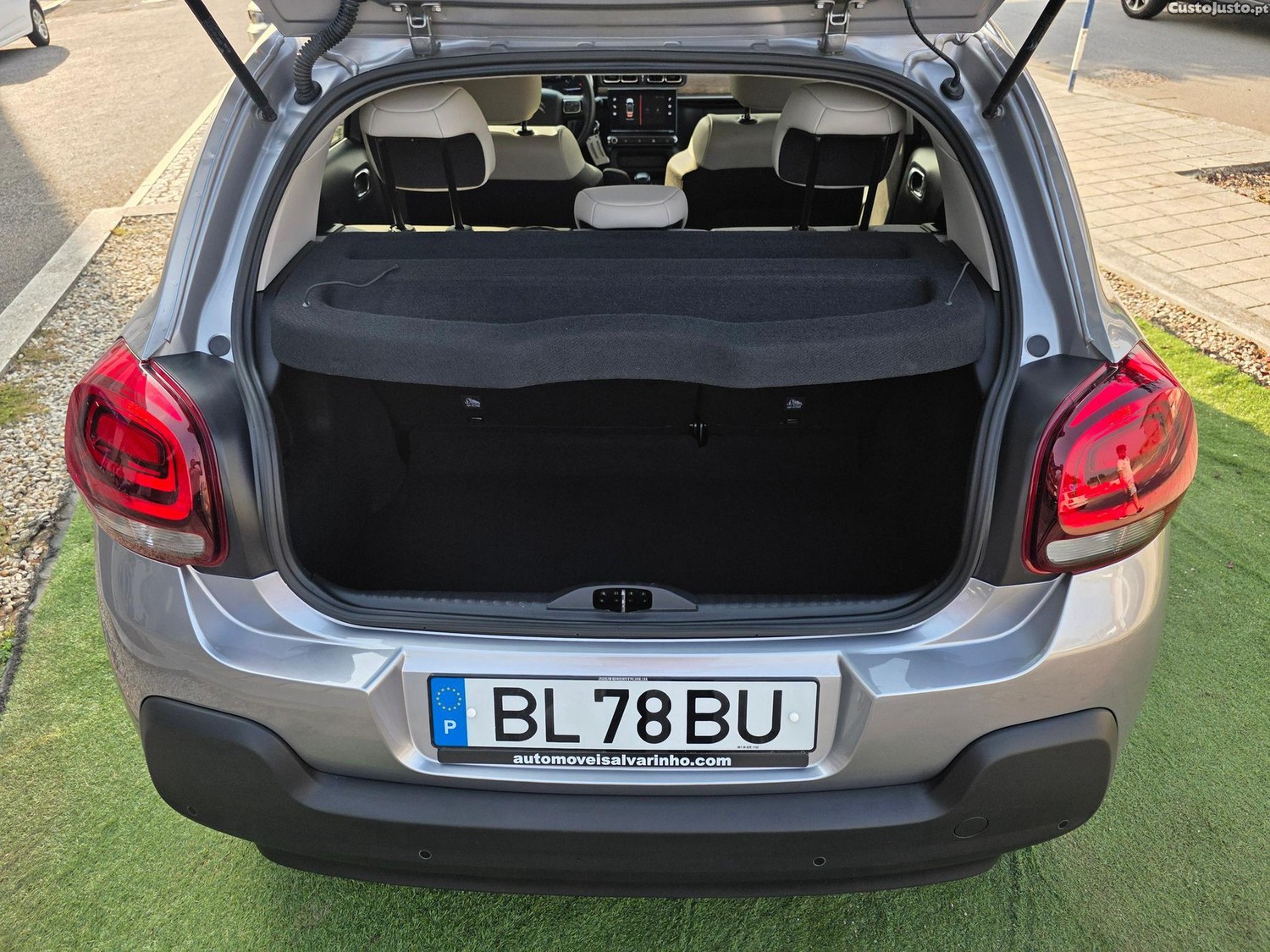 Citroën C3 1.2 PureTech Shine — fotografia 4
