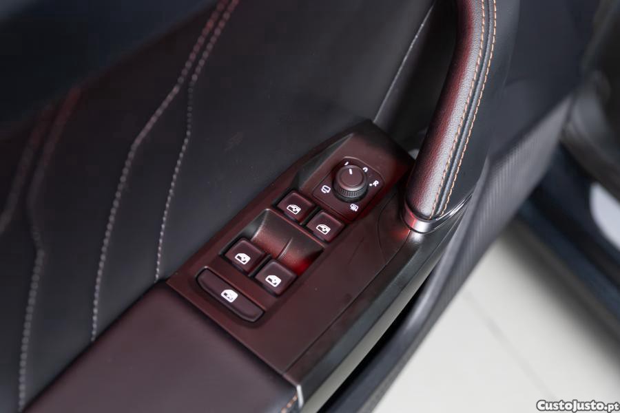 CUPRA Formentor 1.4 e-Hybrid DSG VZ — fotografia 5