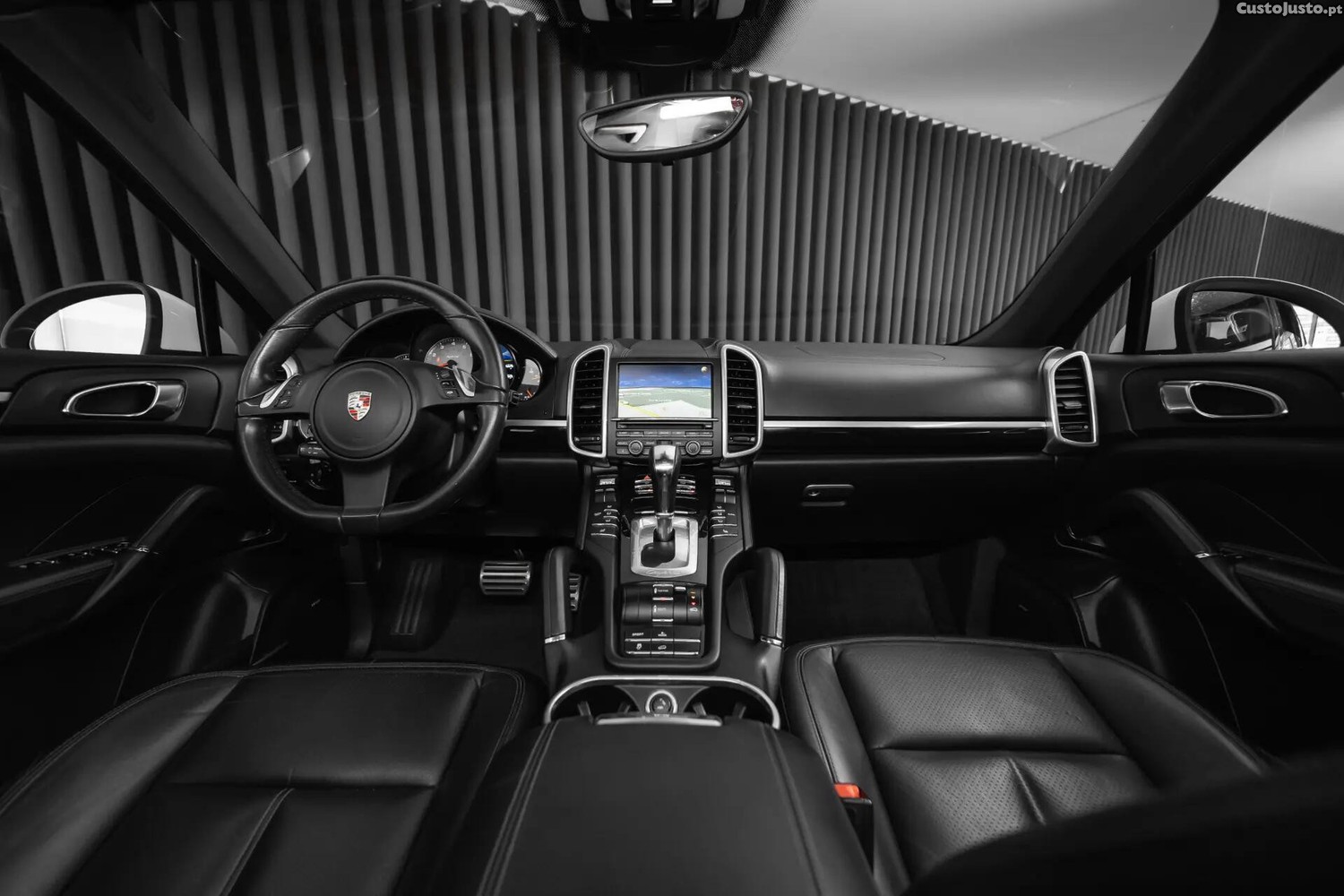 Porsche Cayenne S — fotografia 14