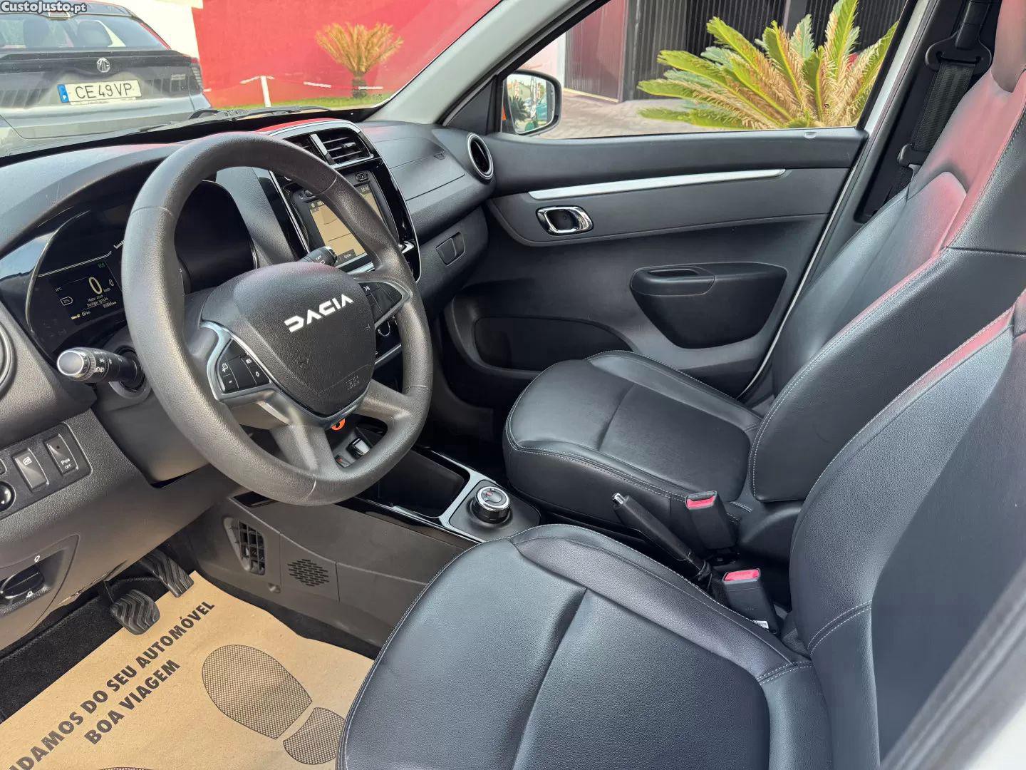 Dacia Spring Electric 45 comfort plus — fotografia 17