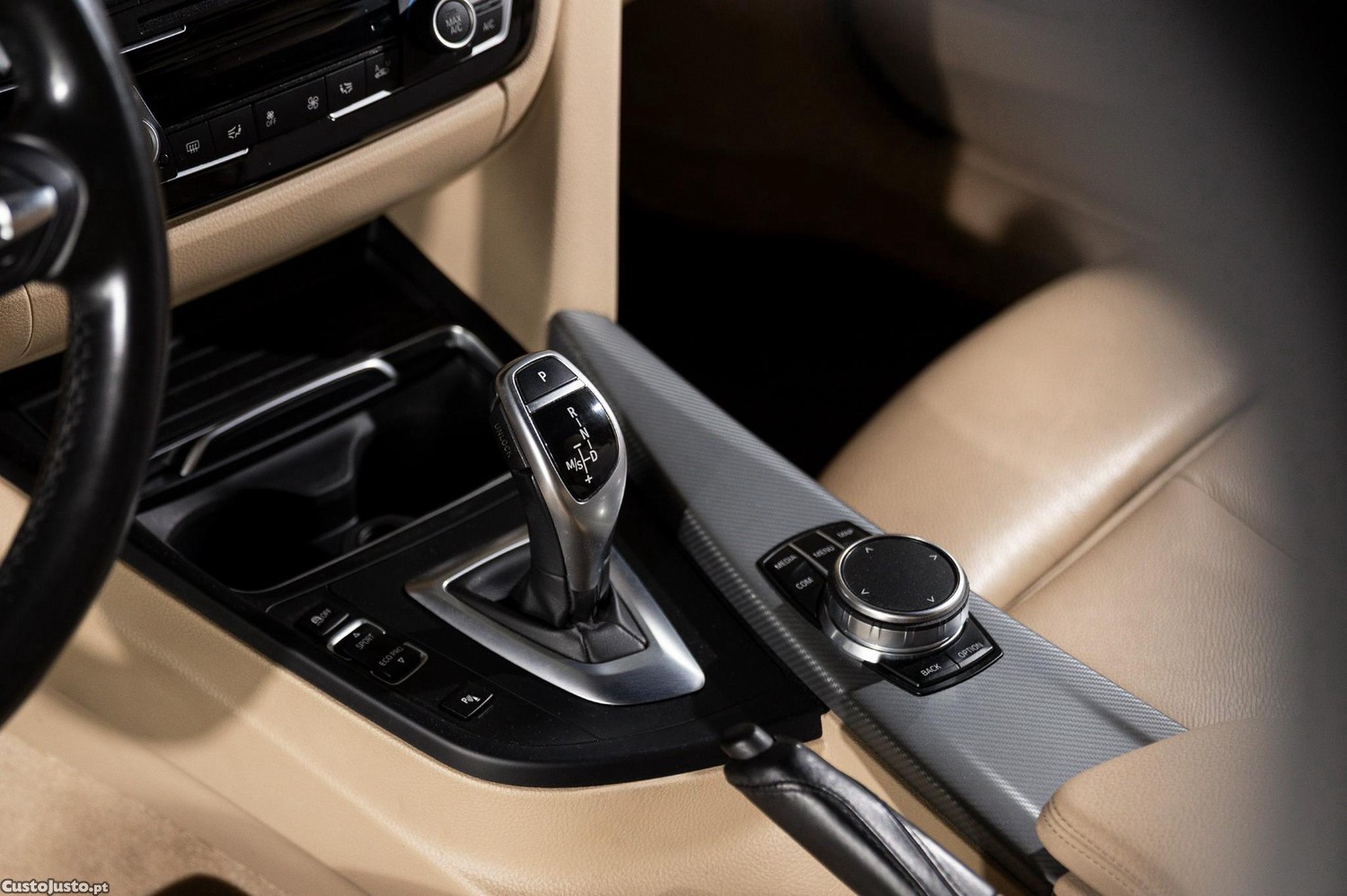 BMW 335 d Touring xDrive Pack M Shadow — fotografia 6