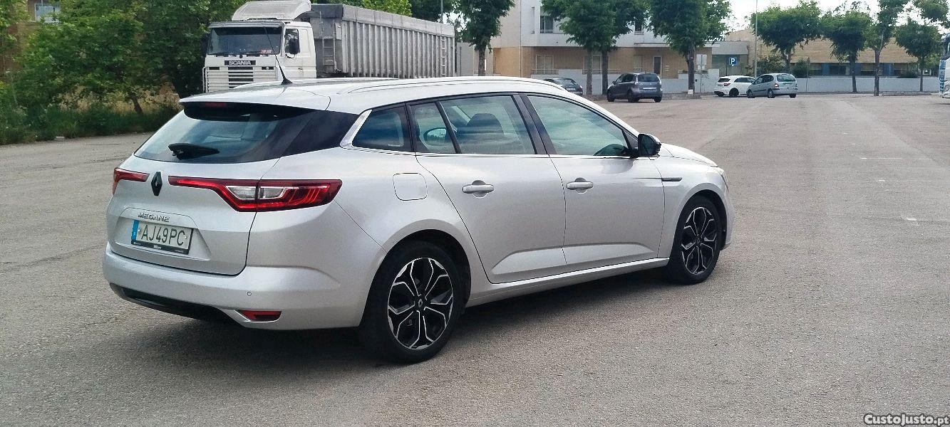 Renault Mégane 1.5 DCI luxury - 17 foto 3