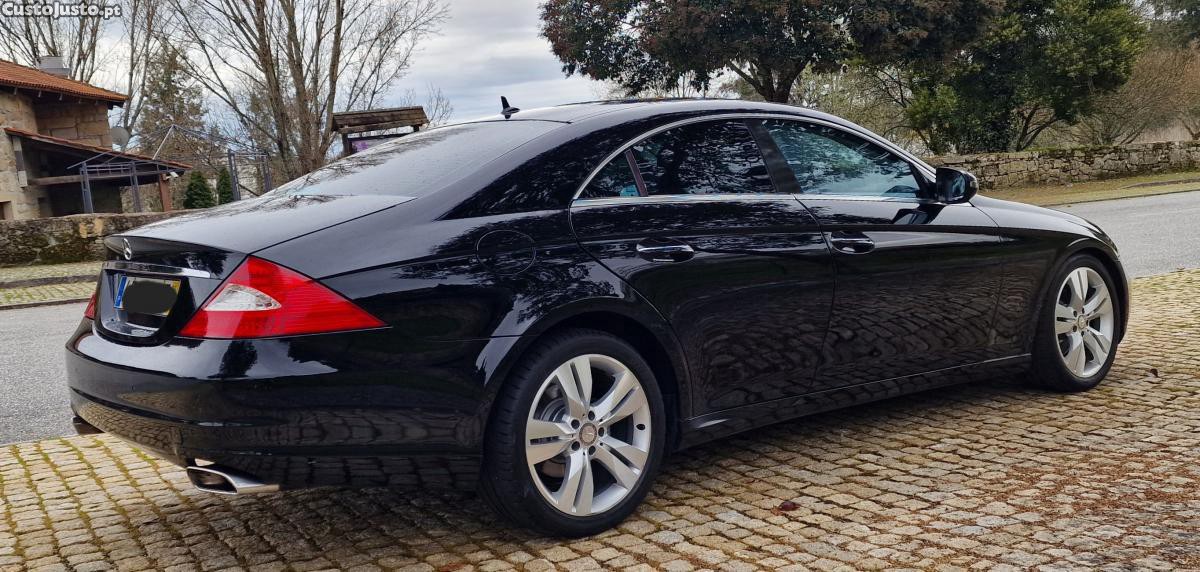 Mercedes-Benz CLS 320 CdI AvantGarde 7G-TRONIC - 08 foto 4