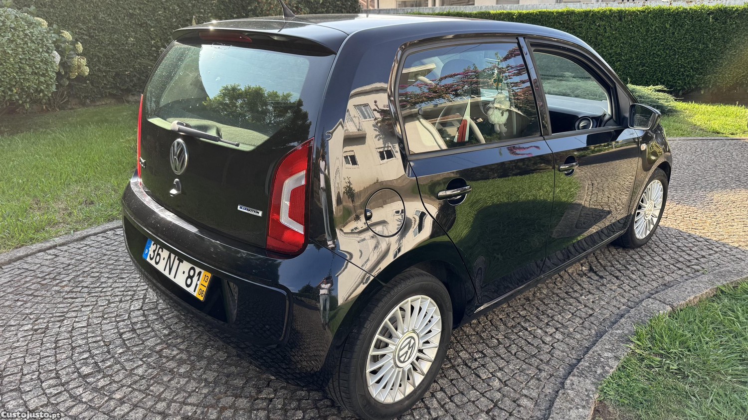 Volkswagen Up! 1.1 — fotografia 7