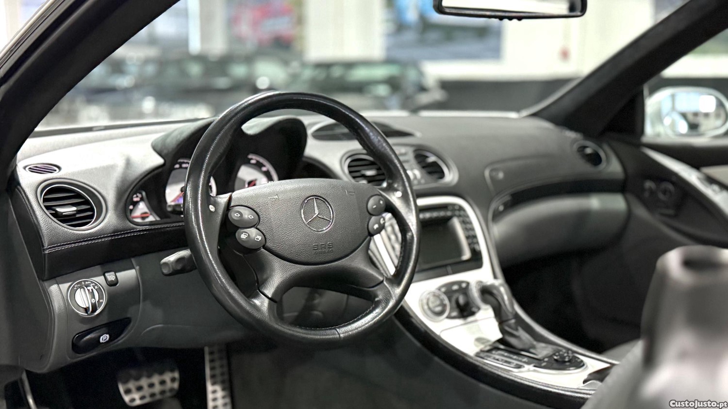 Mercedes-Benz Classe SL Cabrio — fotografia 12