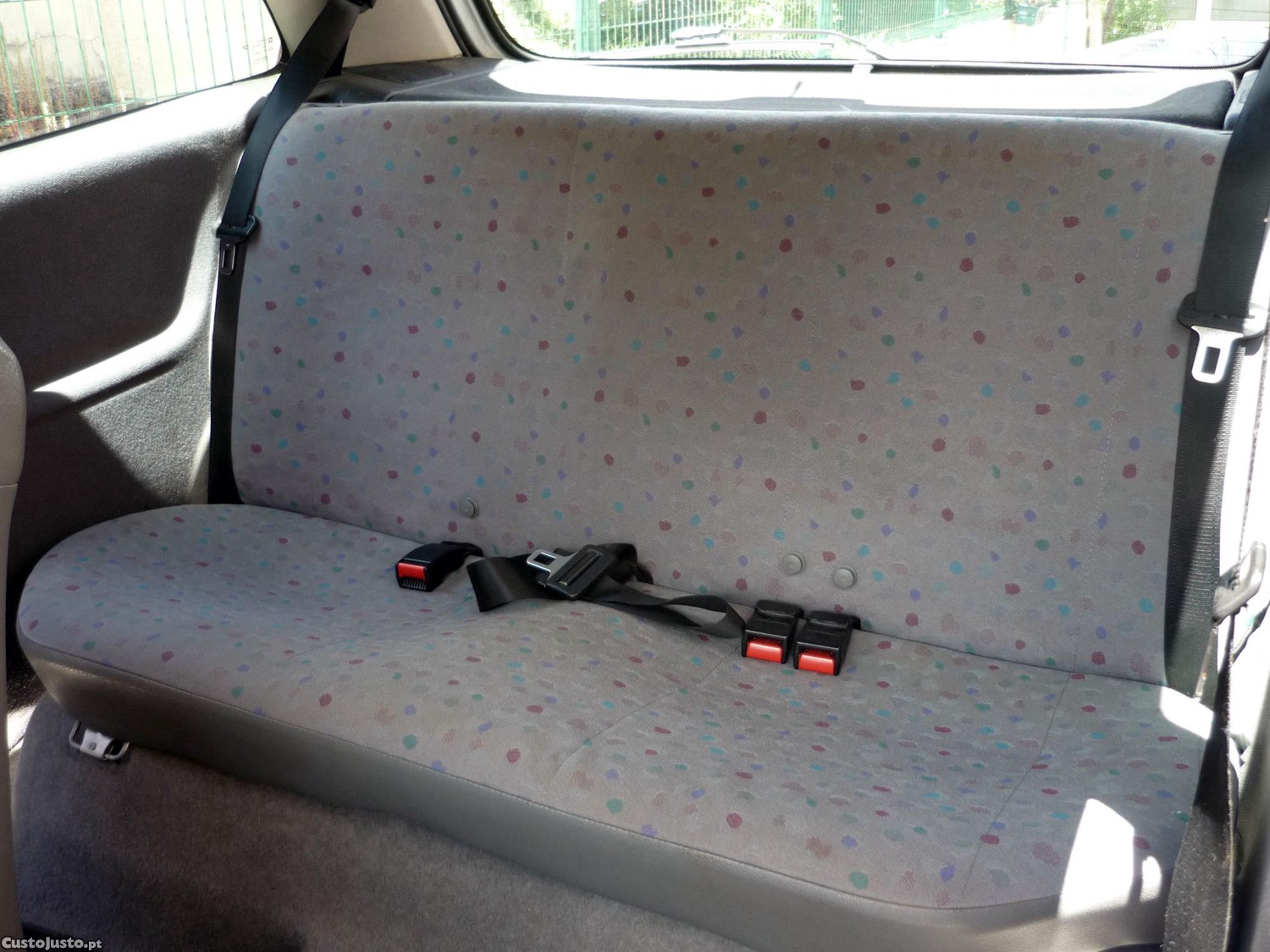 Opel Corsa 1.2i 16V — fotografia 2