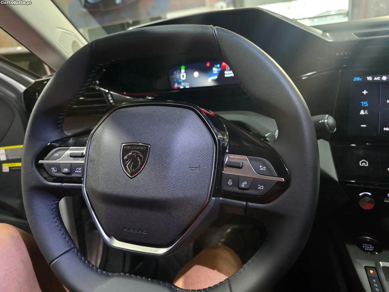 Peugeot 308 1.5 BlueHDi Allure EAT8 — fotografia 6