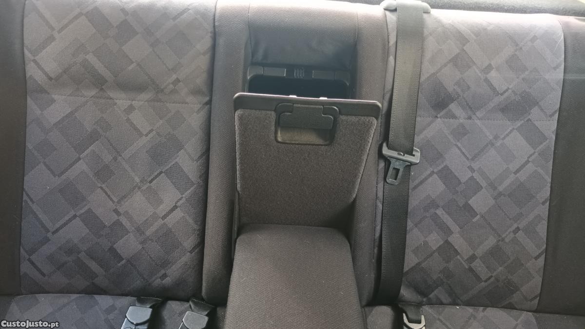 Opel Astra G CLUB — fotografia 6