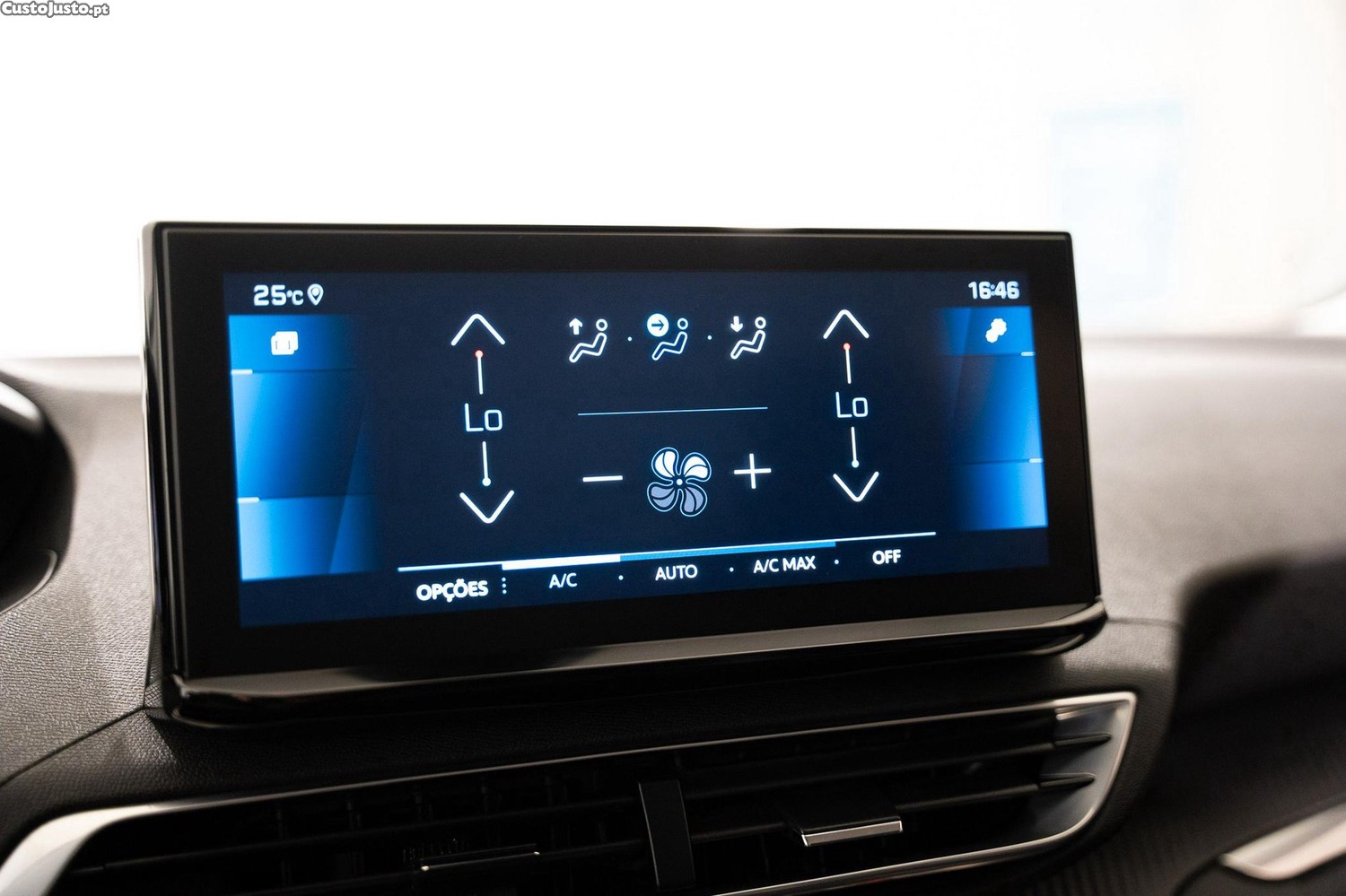 Peugeot 5008 1.2 PureTech Allure EAT8 — fotografia 10