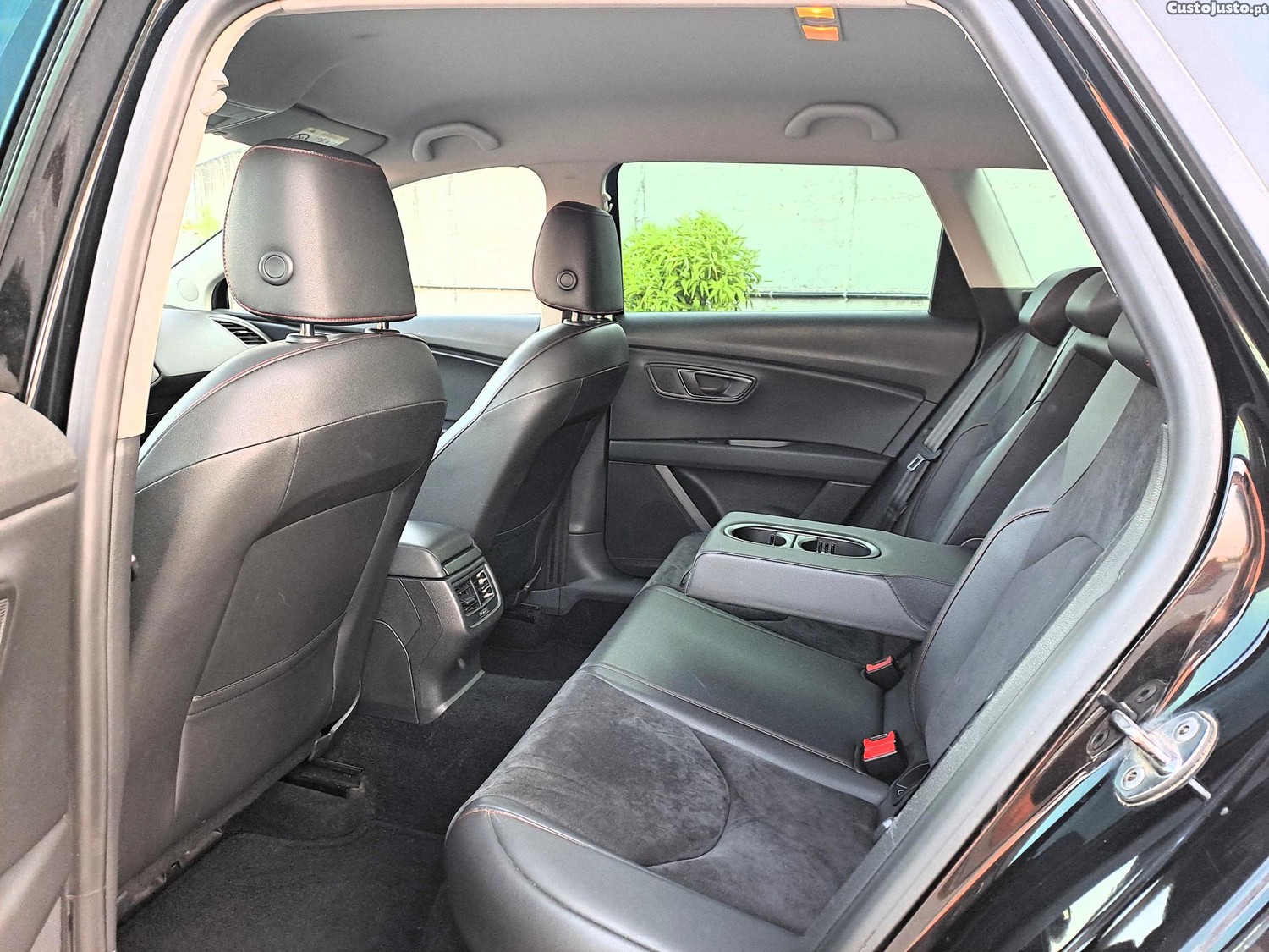 SEAT Leon ST FR 2.0 TDi 184CV — fotografia 4