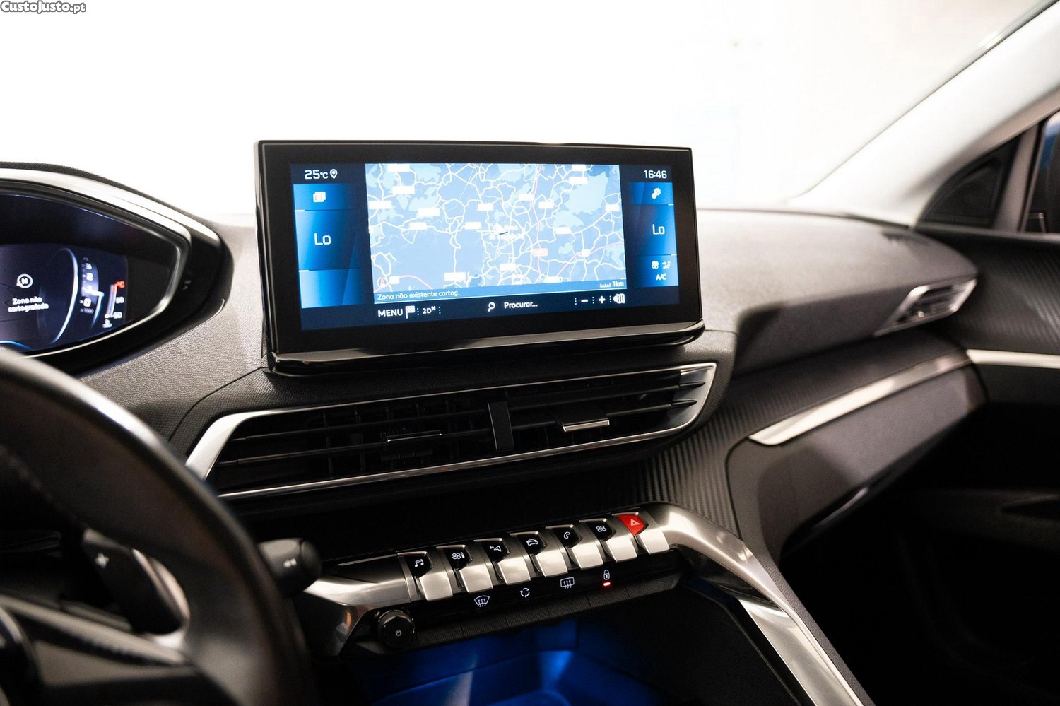 Peugeot 5008 1.2 PureTech Allure EAT8 — fotografia 13