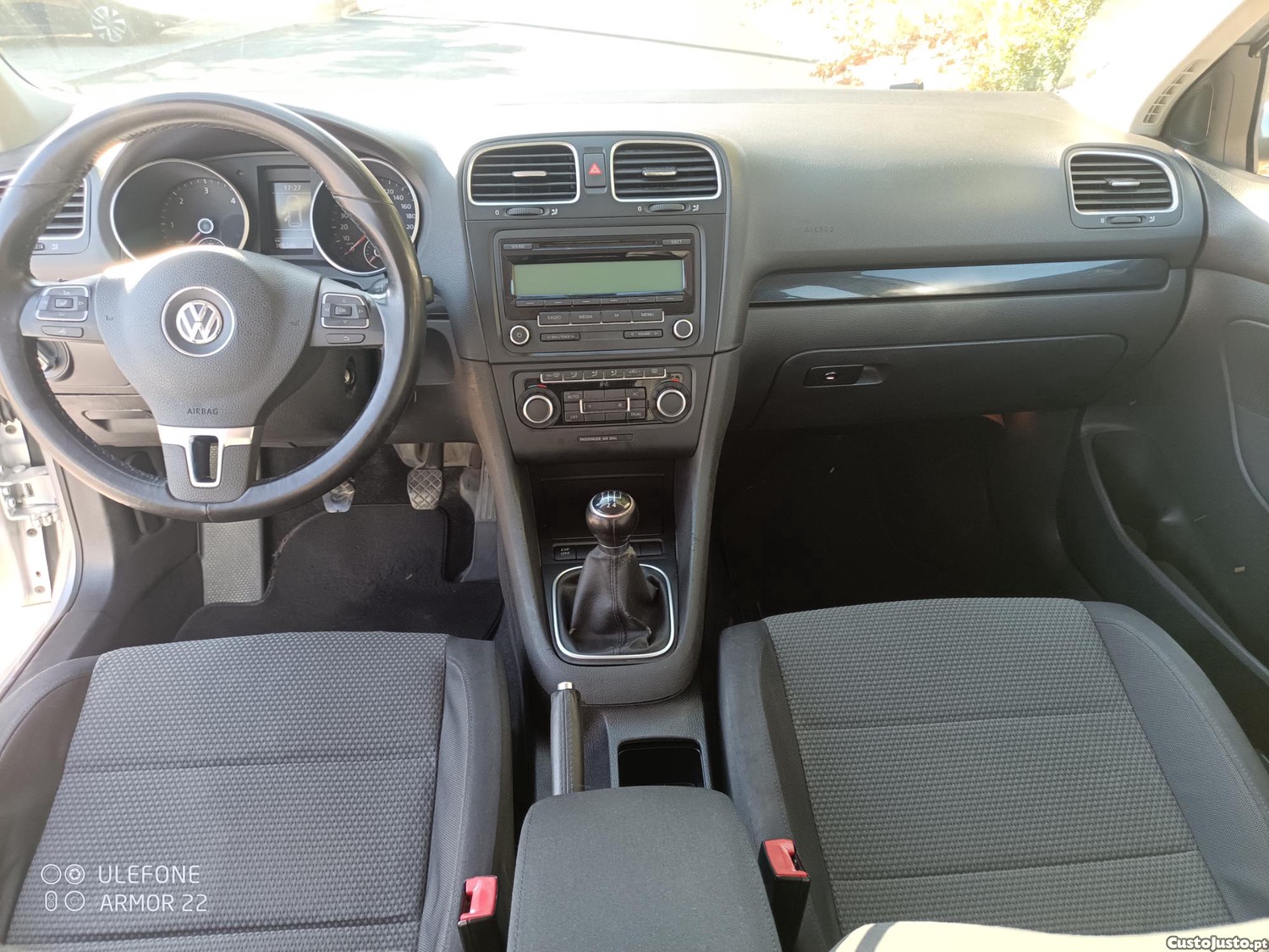 Volkswagen Golf 1.6 tdi — fotografia 5