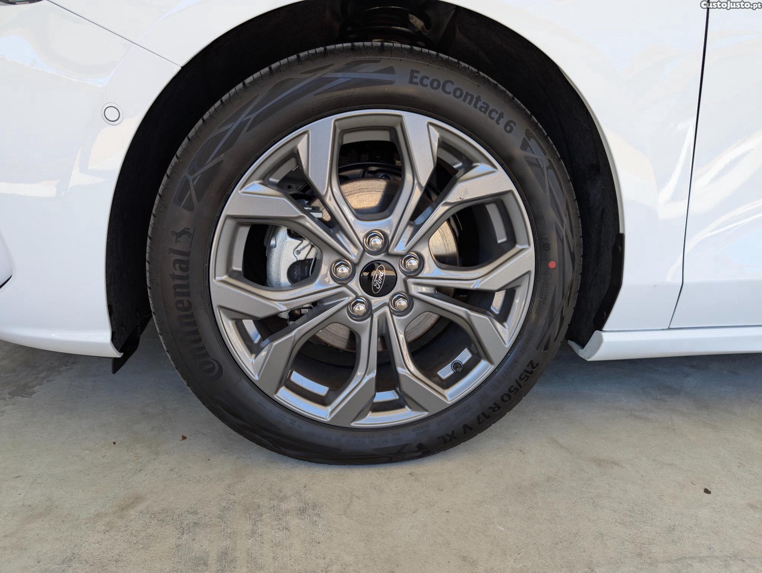 Ford Focus ST Line X — fotografia 6