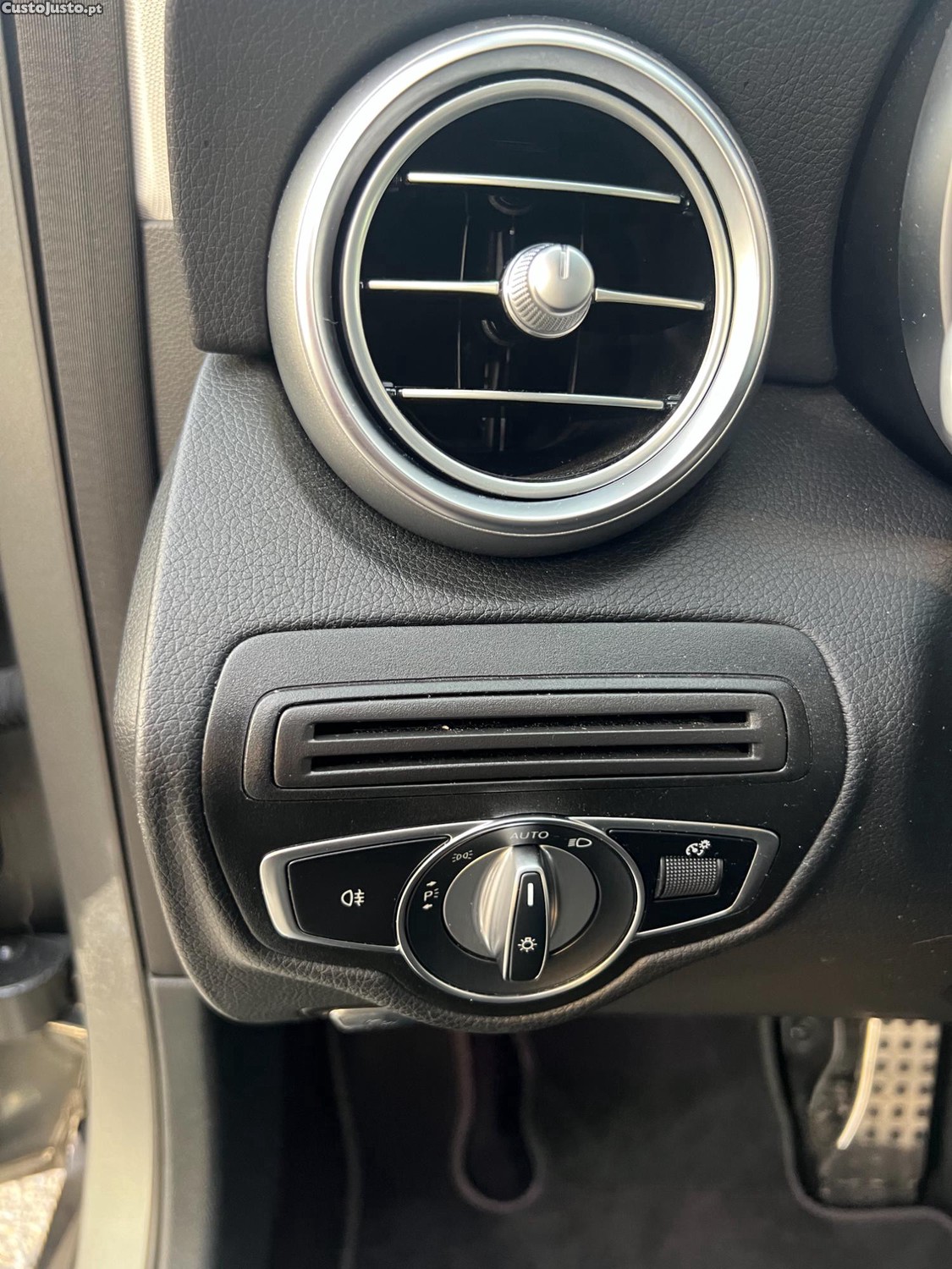 Mercedes-Benz GLC 300 AMG — fotografia 13